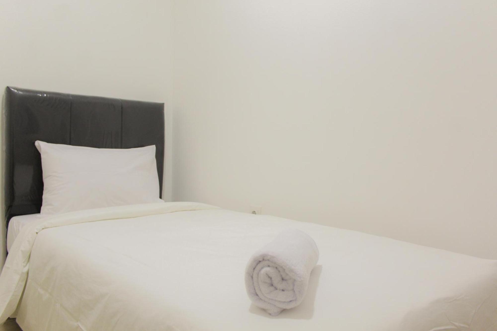 Apartemen Brand New And Homey 2br Meikarta By Travelio Bekasi