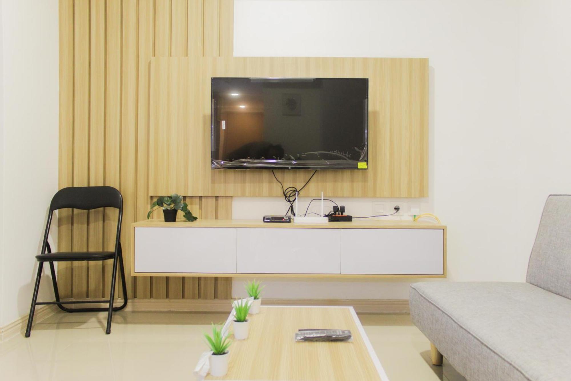 Brand New And Homey 2br Meikarta By Travelio Apartemen Bekasi